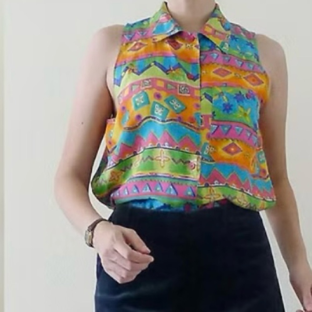 Vintage Oscar de la Renta expressions silk blouse. Size M